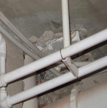 来宾漏水维修 卫生间漏水的原因是什么？卫生间下水管漏水怎么办？